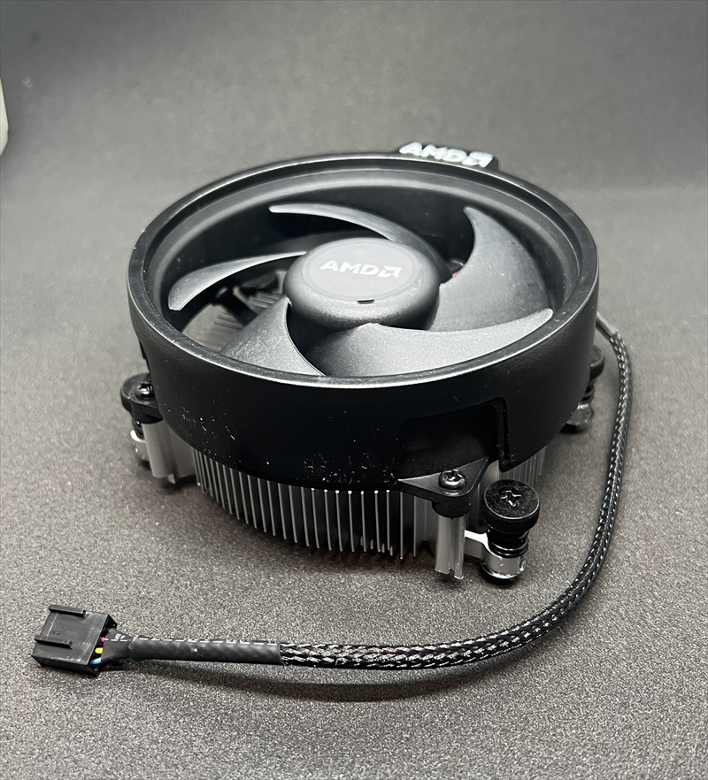 AMD Ryzen 5 7600 CPU + 純正CPUクーラー