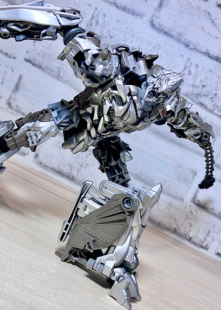 トランスフォーマースタジオシリーズ SS-46 メガトロン レビュー | Aoi