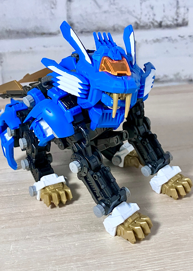 ゾイド リアライズモデル RMZ-001ブレードライガー レビュー | Aoi