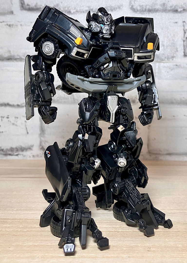 トランスフォーマースタジオシリーズ SS-15 アイアンハイド レビュー