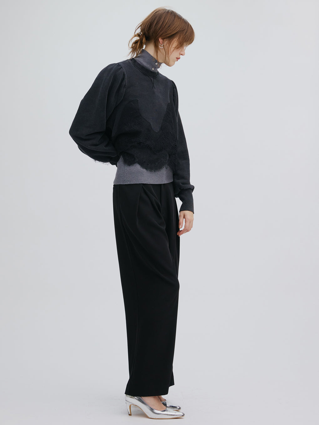 CHEMICAL OVERDYE LACE SWEAT TOP