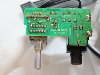 ONKYO ﾌﾟﾘﾒｲﾝｱﾝﾌﾟ A-701XG 修理の様子