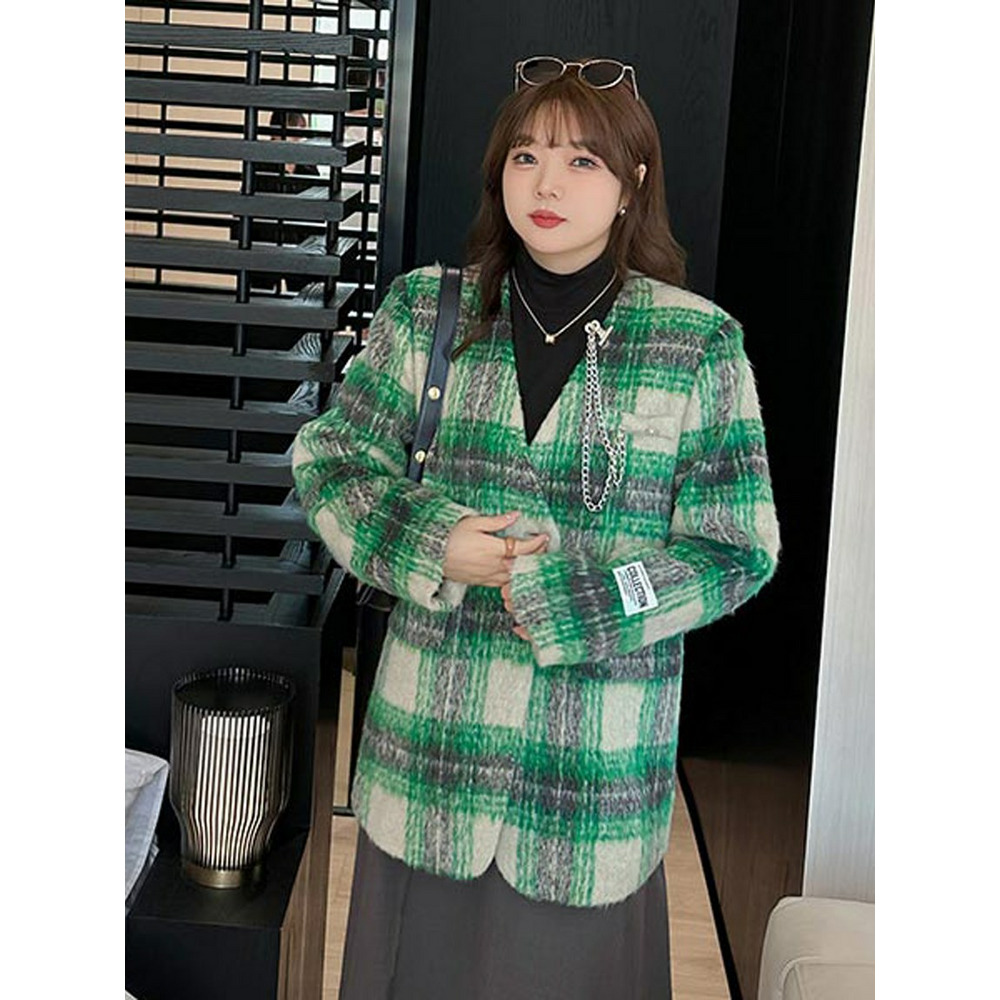 胸ポケットにピンブローチ付き！チェック柄ノーカラージャケット