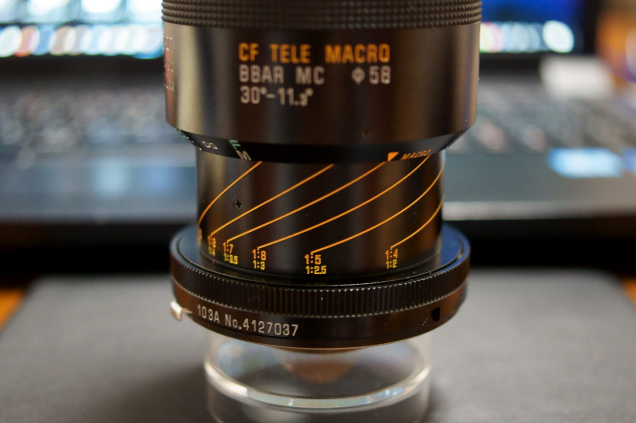 コンパクトな望遠レンズ TAMRON 80-210mm F3.8-4 CF TELE MACRO(103A