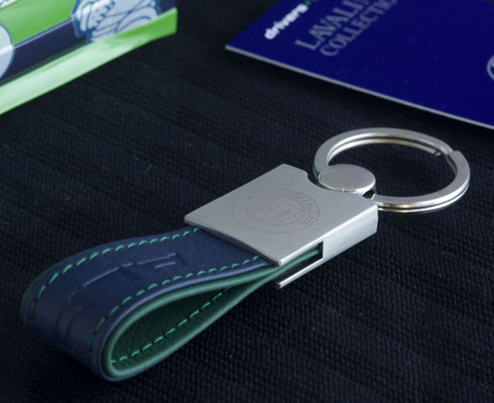 BMW ALPINA アルピナキーホルダーレザー製