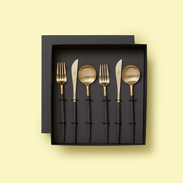 クチポール / GOA カトラリーセット ブラック×ゴールドを贈るなら