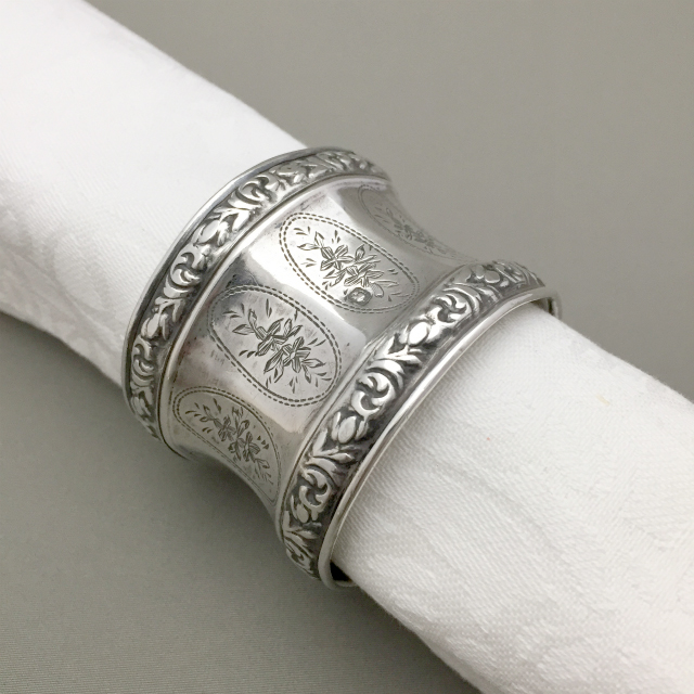 フランス「ナプキンリング（大）」《アンティックかとう》