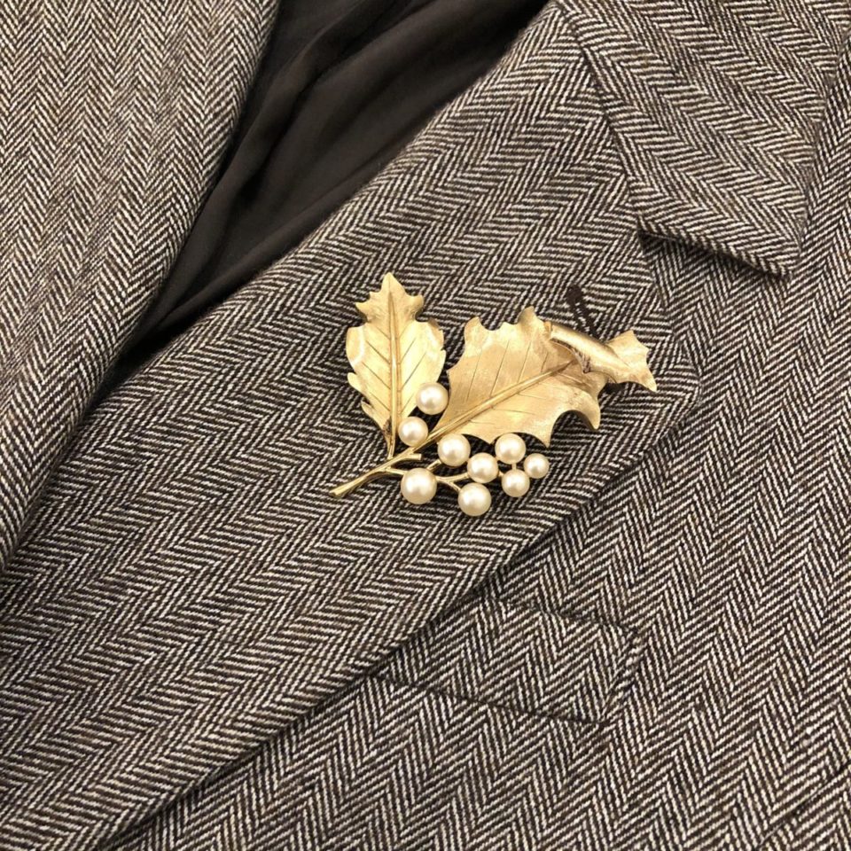 トリファリ「柊 ブローチ」《アンティックかとう》