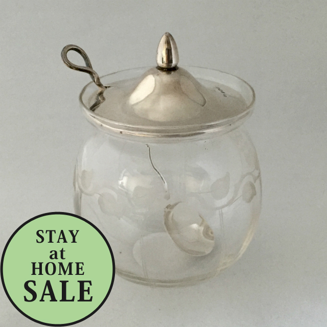 イギリス「シュガーポット」《アンティックかとう》