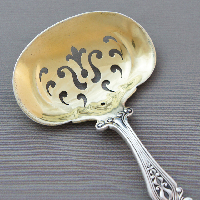 ティファニー「金彩 ボンボンスプーン 1893年製」《アンティックかとう》