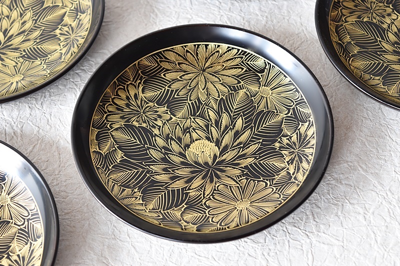 天然木製漆塗 輪島塗 沈金蒔絵 菊花草 黒塗り 菓子皿 銘々皿 5客