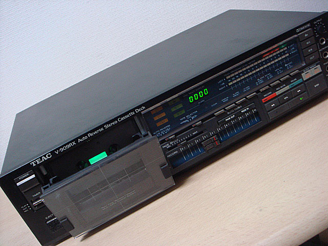 TEAC V-909RX 1982年 修理編 | 古いハードに囲まれて since2011