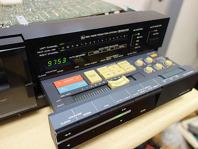 我が家のTEACデッキ。Part 1 | 古いハードに囲まれて since2011