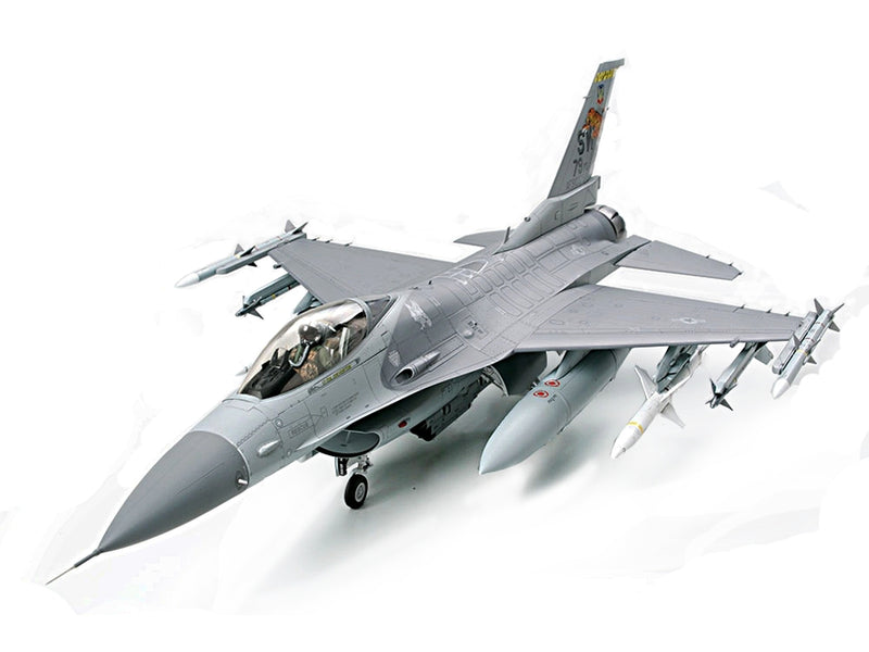 Tamiya 60315 1/32 Lockheed Martin F-16CJ Block 50 Fighting Falcon