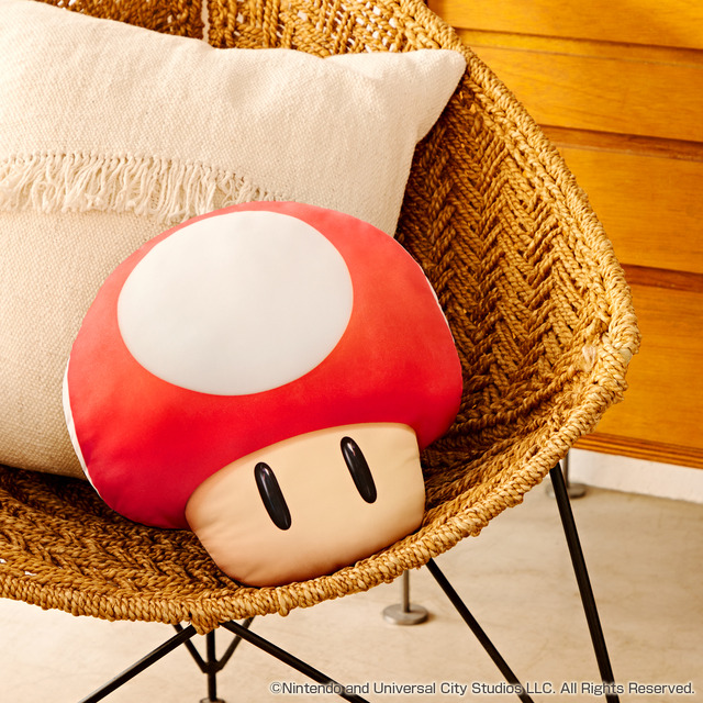 映画スーパーマリオ」ハテナブロックやスーパーキノコのクッション