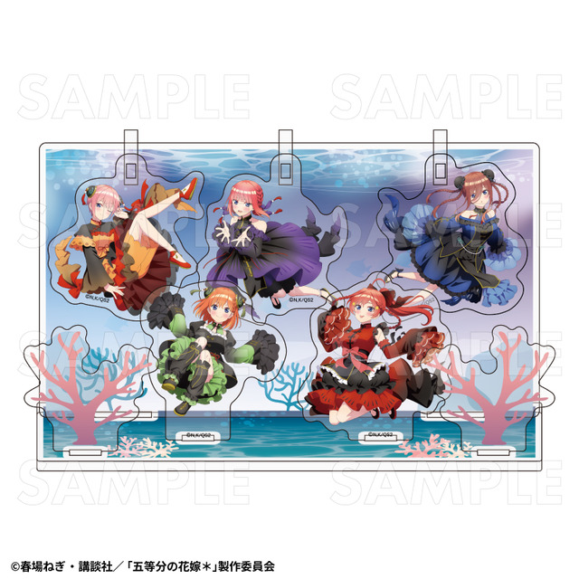 五等分の花嫁」三玖、四葉たちが“金魚絢爛”で華やかなドレス姿に