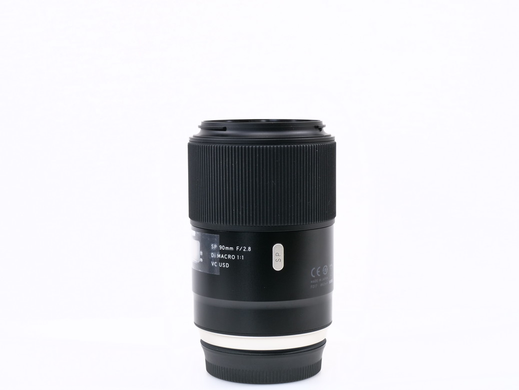 キヤノンEOS Rでタムロンレンズは快適に使えるか？SP90mm F2.8 Di VC