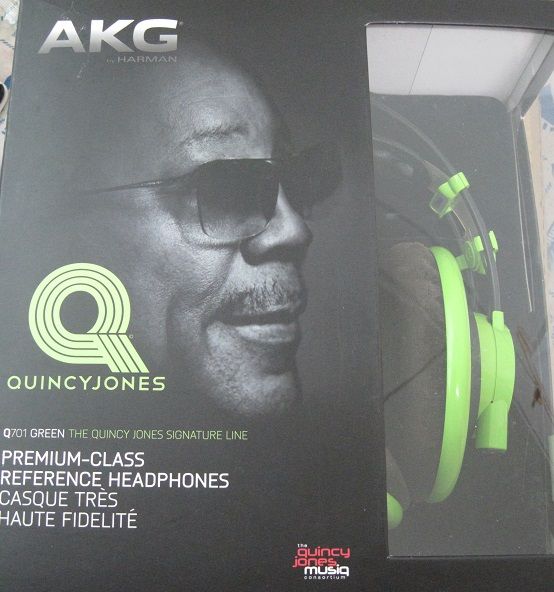 緑がおしゃれの開放型ヘッドホン「AKG Q701」をついに購入！ | あそぶ