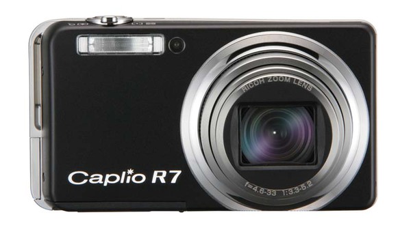 ASCII.jp：リコー、画質と操作性を向上したコンパクトデジカメ『Caplio