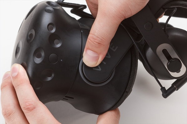 ASCII.jp：音＆着け心地は最高峰！凄すぎる「Vive デラックス