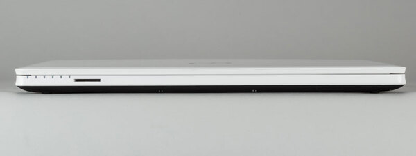 ASCII.jp：入門機に！ 7万円台富士通15.6型ノートPCはしっかりした性能