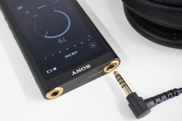 ASCII.jp：ウォークマン「NW-ZX300」はXperiaと組み合わせると最強