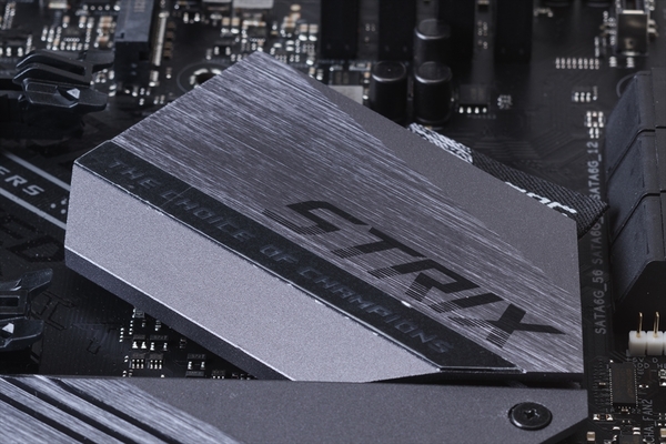 ASCII.jp：ASUSの最新Z390マザー「ROG STRIX Z390-F GAMING」は