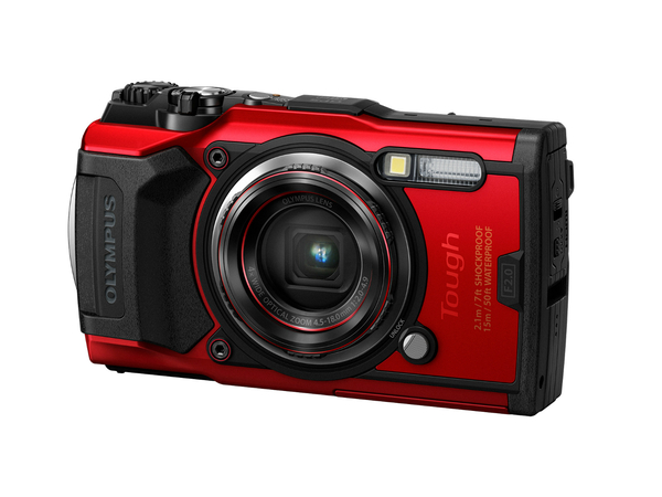 ASCII.jp：裏面照射CMOSとF2.0レンズ搭載のタフネスデジカメ「OLYMPUS