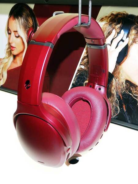 ASCII.jp：ふるえるノイキャン！ スカルキャンディ「Crusher ANC」は