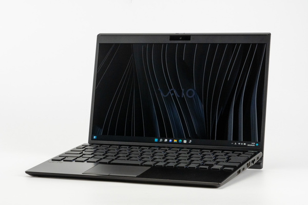 ASCII.jp：第12世代CPU搭載新VAIO SX12 | ALL BLACK EDITIONがVAIO Zを超越