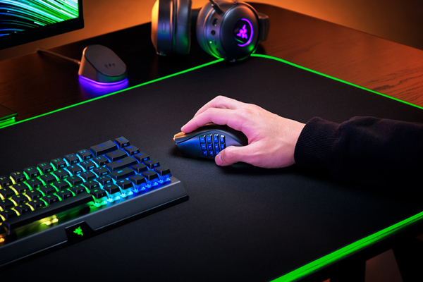ASCII.jp：Razer、多ボタンゲーミングマウスのフラッグシップモデル