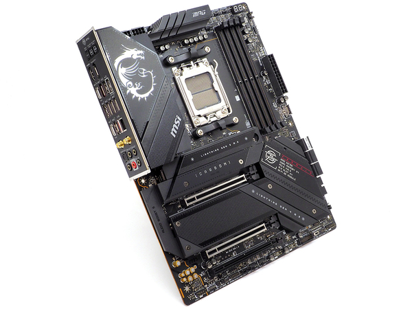 ASCII.jp：X670チップセット搭載マザーボード、MSI「MPG X670E CARBON