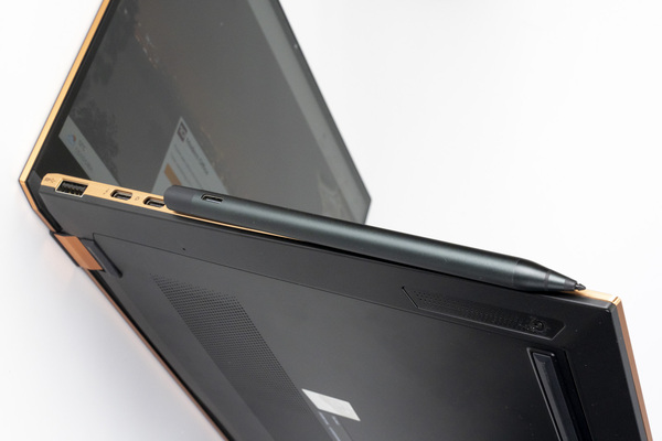 ASCII.jp：モバイルワークで活躍するスタイリッシュでスタイラスペン