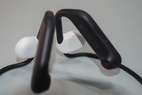 ASCII.jp：ソニー、“オフイヤー”スタイルの新ワイヤレスヘッドセット