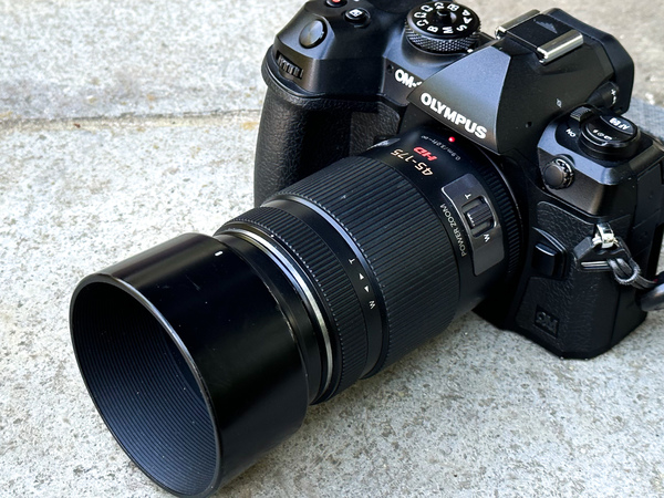 ASCII.jp：12年前に買ったコンパクトな望遠ズームレンズで離れた場所