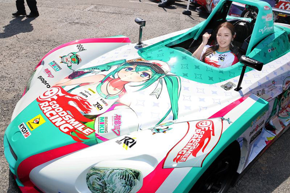 ASCII.jp：お台場の痛車イベントにレーシングミクが9年ぶりに降臨