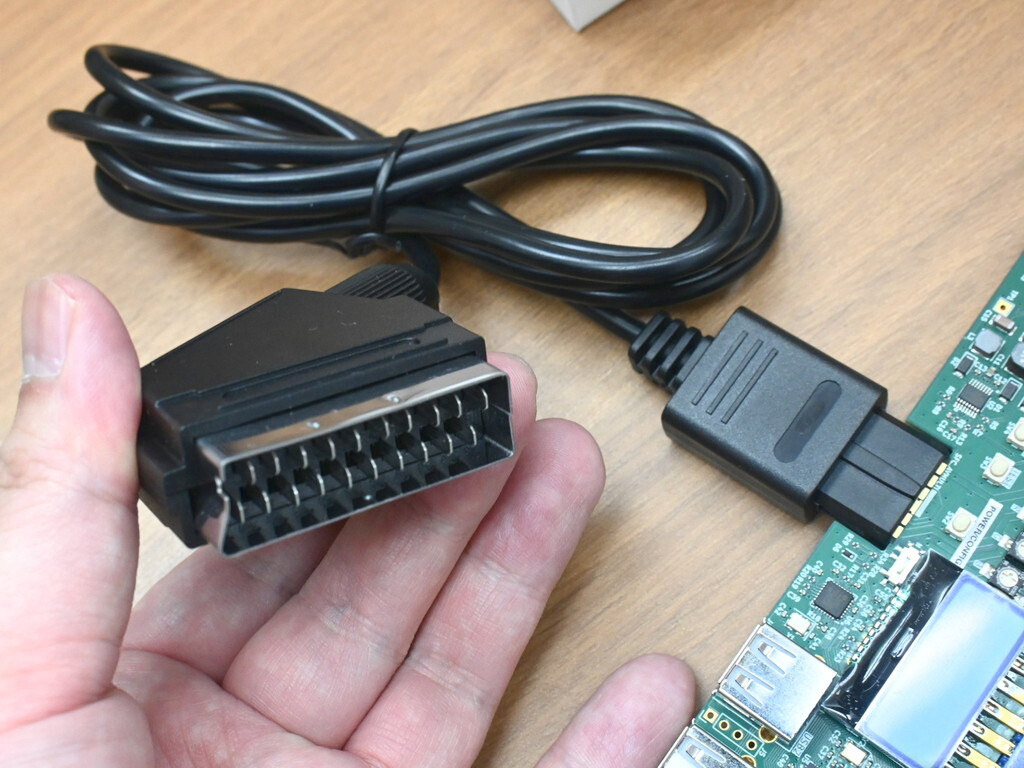 JAMMAコネクターのアーケード基板がお手軽に遊べる簡易アダプター