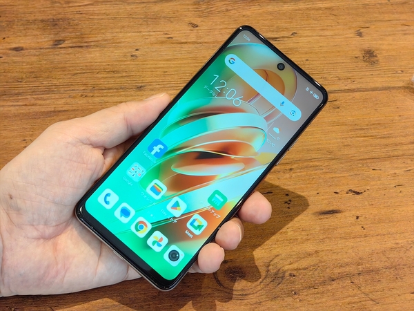 ASCII.jp：2人同時に音楽を楽しめる青春スマホ「nubia Music」に新しい