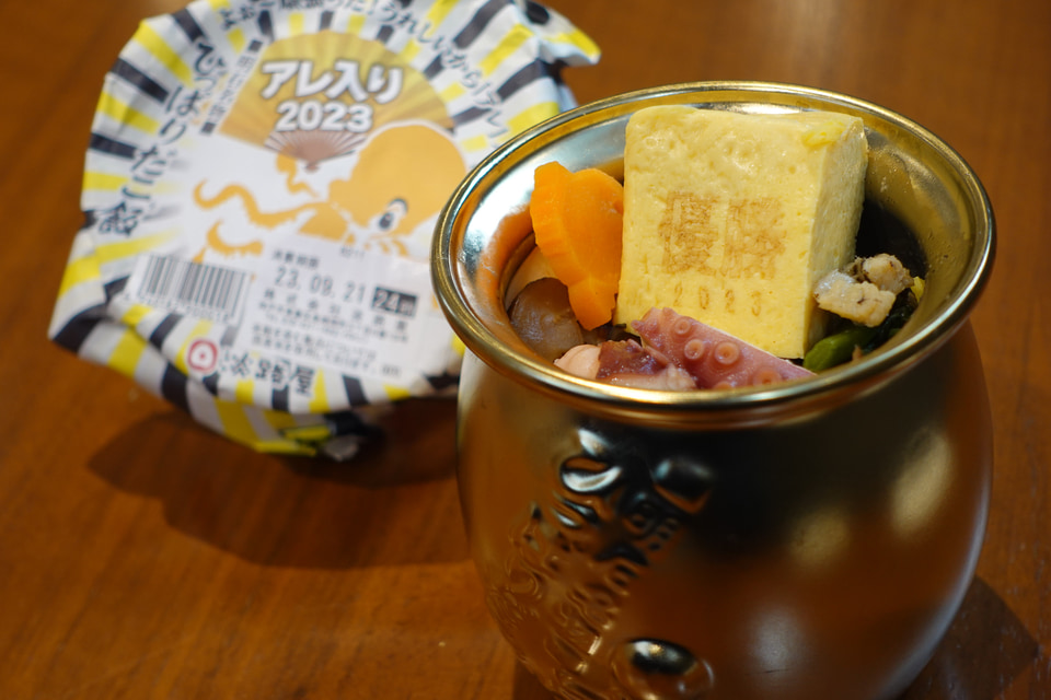本当に売れる？が瞬時に大増産。「ミャクミャクひっぱりだこ飯」はなぜ