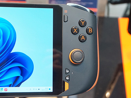 Ryzen 7 6800U搭載の小型PC「ONEXPLAYER mini Pro Ryzen版」が発売