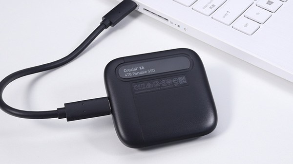 ゲームもいけて普段使いも速い！外付けSSD「Crucial X6」はしかも割安
