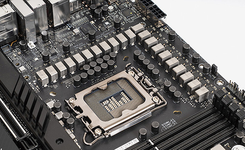 CPUの世代交代で激震に見舞われたマザーボード市場！【PCパーツ100選