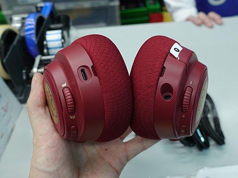 辰年記念のヘッドセット「Arctis Nova 7 Dragon Edition」が