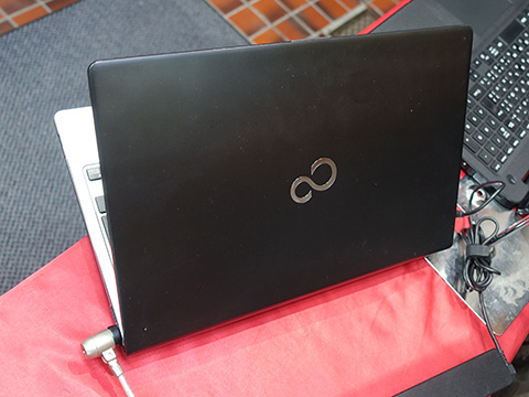 Core i5-8350Uや20GBメモリ搭載「LIFEBOOK S938/V」が24,800円！中古PC