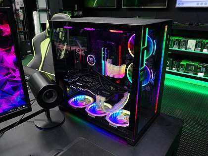 Lian Li×Razerのコラボケース「O11 DYNAMIC RAZER Edition」が発売
