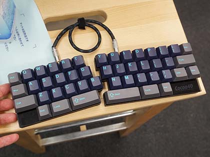 プログラマー向けの40%小型キーボード自作キット「Cocoa40」 - AKIBA
