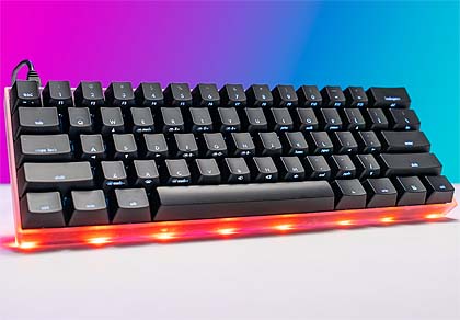 60％サイズのスリムキーボード自作キット「V60 Mini TypeR DIY Kit」が