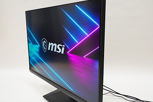 高速かつ高画質、量子ドット/WQHD/27インチのゲーミングモニター「MSI