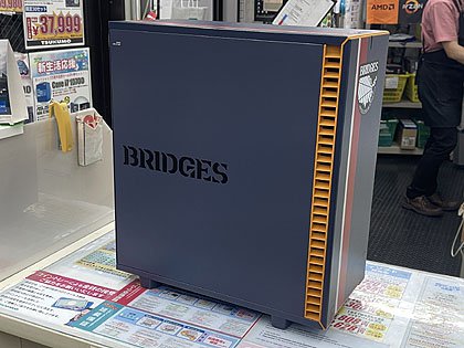 デス・ストランディング仕様のカスタムPCケース、ツクモで展示スタート