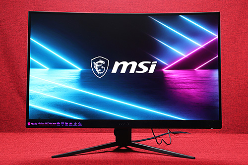 PS5でもPCでも使いやすい！曲面/165Hzの27インチゲーミングモニター